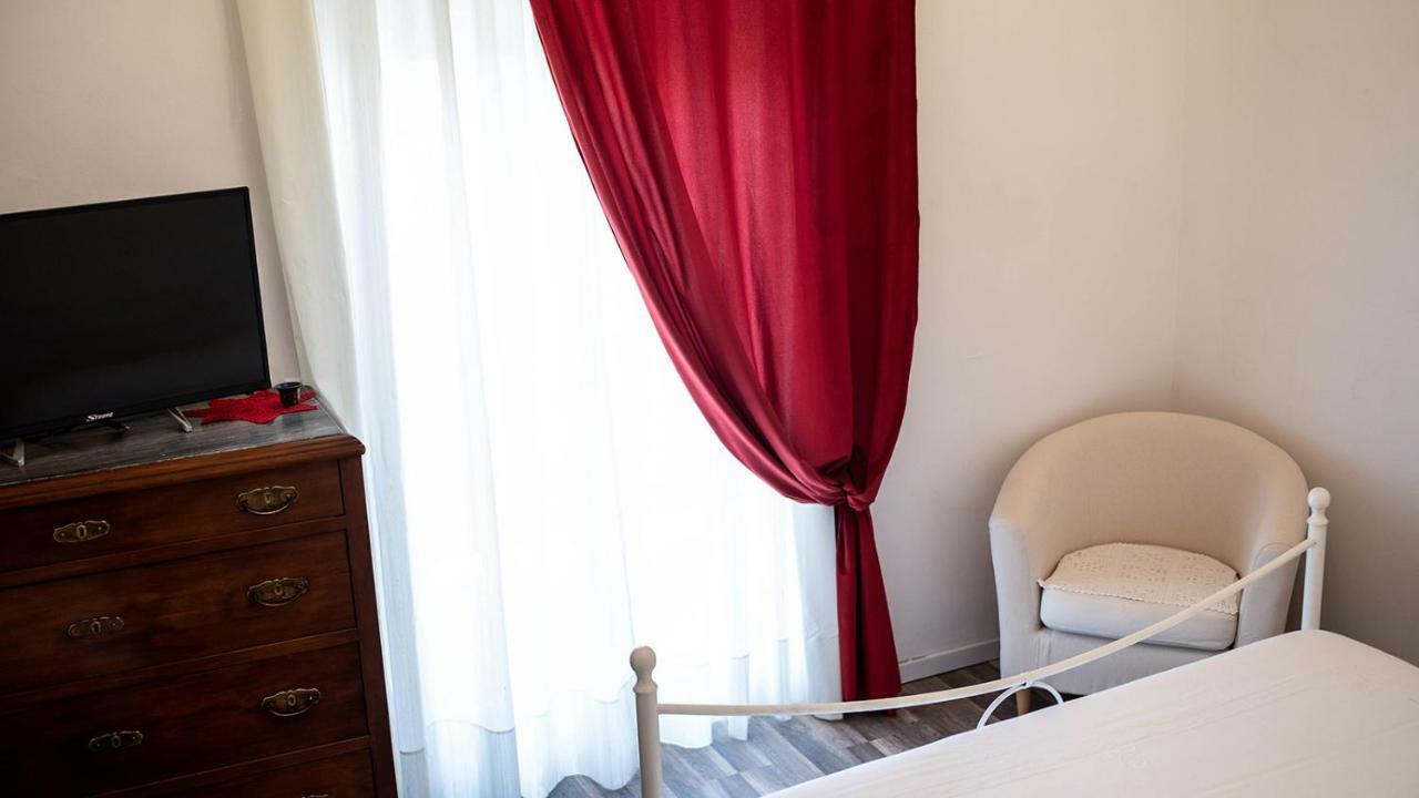 B&B Liola Патти Экстерьер фото