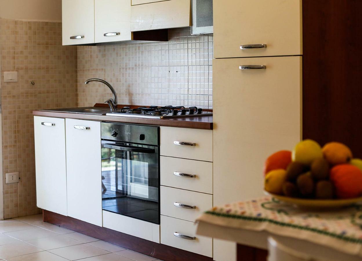 B&B Liola Патти Экстерьер фото