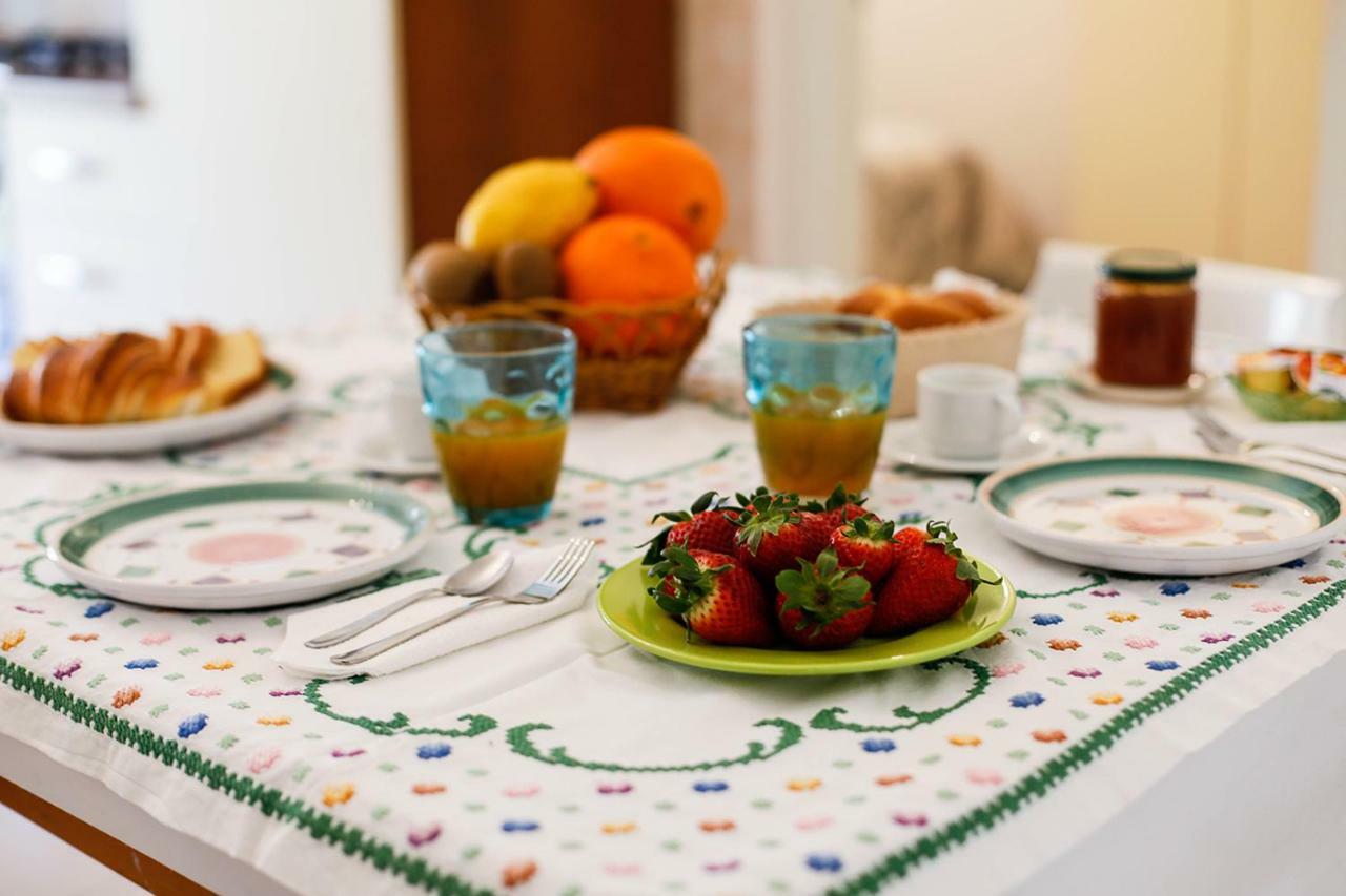 B&B Liola Патти Экстерьер фото